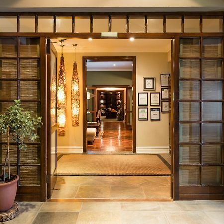 Manor 38 Hotel Порт Елизабет Екстериор снимка