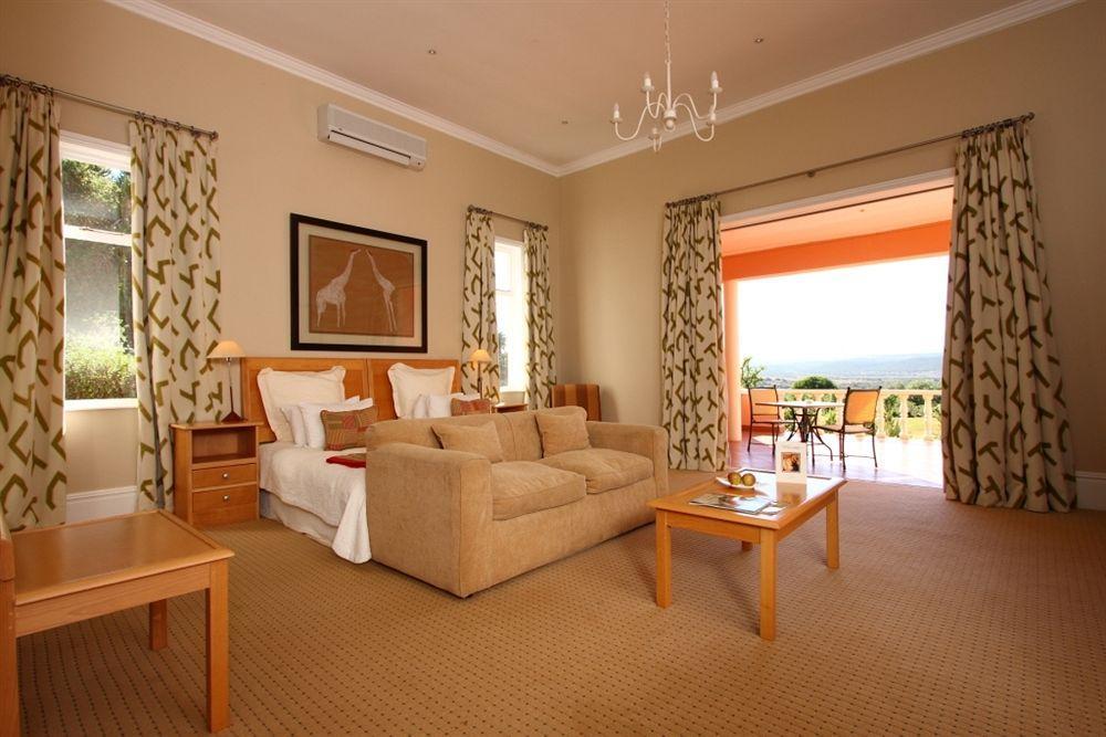 Manor 38 Hotel Порт Елизабет Екстериор снимка
