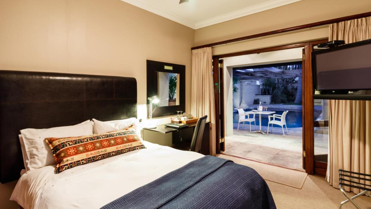 Manor 38 Hotel Порт Елизабет Екстериор снимка